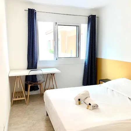 Hébergement de vacances Spacious In The Heart Of Les Pins ! *