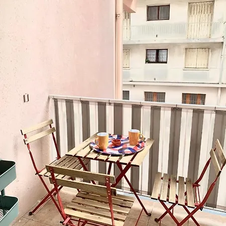 Spacious In The Heart Of Les Pins ! * Juan-les-Pins